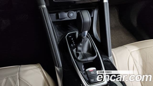 Renault Korea(Samsung) The / новый New QM6 2.0 GDe RE 2WD, 2025 9