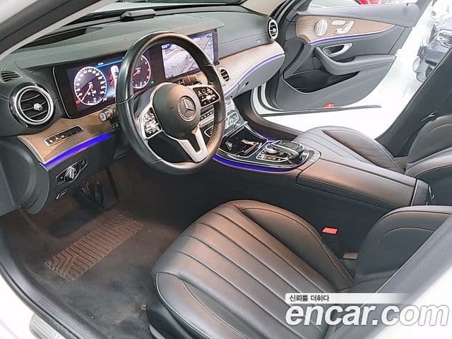 Mercedes-Benz E-класс W213 Exclusive, 2020 12