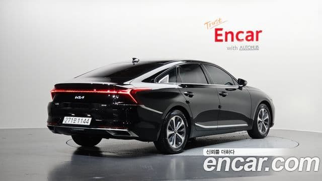 Kia K8 гибрид Noblesse, 2022 2