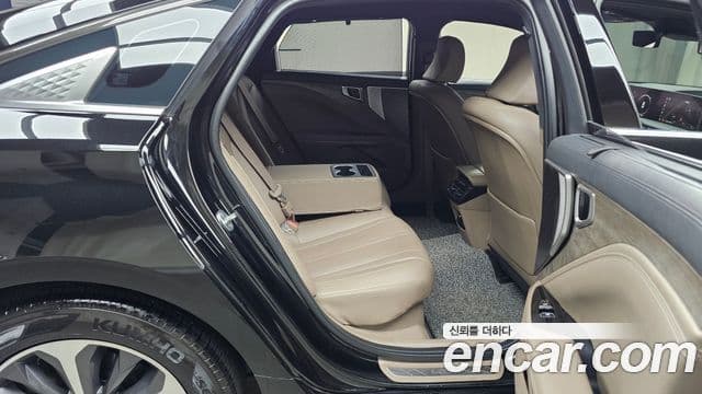 Kia K8 гибрид Noblesse, 2022 12