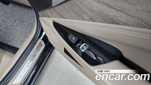 Kia K8 гибрид Noblesse, 2022 19