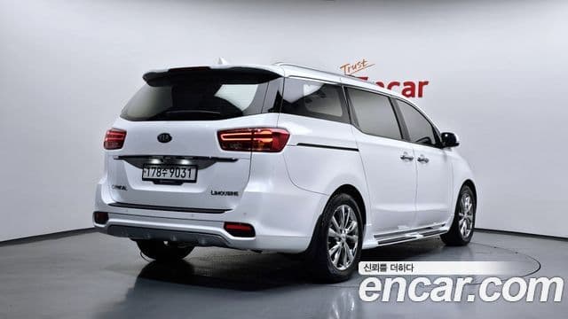 Kia The / новый New Carnival VIP, 2020 2