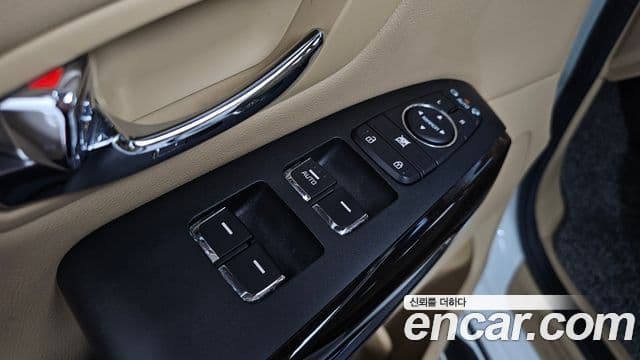 Kia The / новый New Carnival VIP, 2020 17