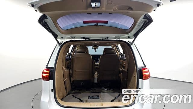 Kia The / новый New Carnival VIP, 2020 20