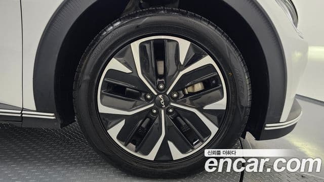 Kia EV6 Air, 2022 все фото