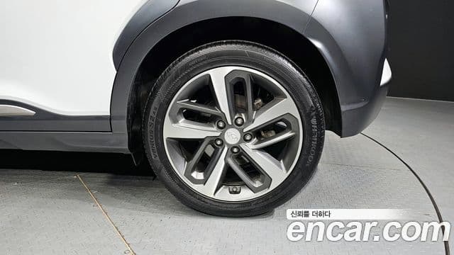 Hyundai Kona Premium, 2018 все фото