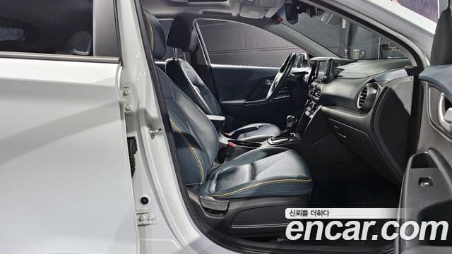 Hyundai Kona Premium, 2018 11