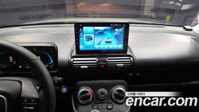 Hyundai Casper турбо D Essential Light, 2024 14