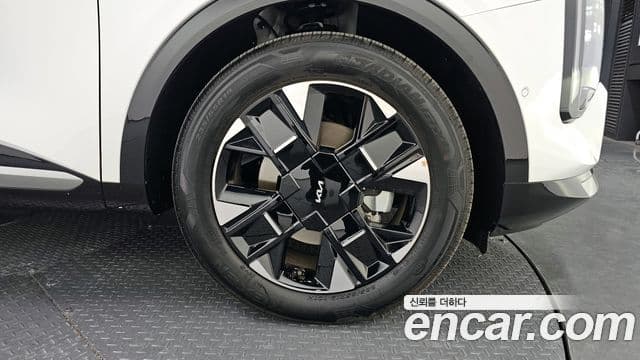 Kia The / новый New Sportage 5세대 Signature, 2025 все фото