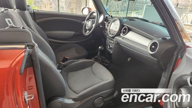 Mini Cooper кабриолет 2세대, 2011 12