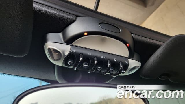 Mini Cooper кабриолет 2세대, 2011 16