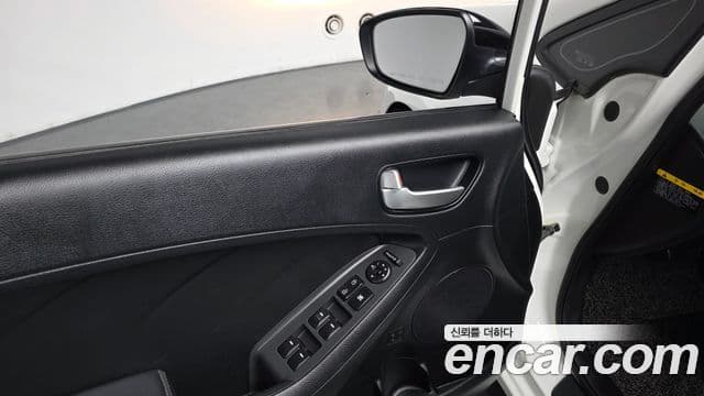 Kia The / новый New K3 дизель Deluxe, 2016 13