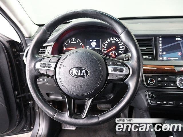 Kia All New K7 Noblesse, 2016 14