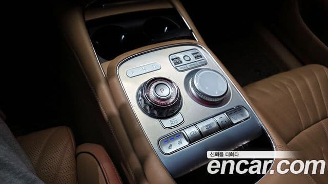 Genesis G90 (RS4) бензин 3.5 турбо AWD, 2023 9