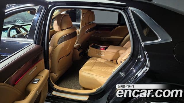 Genesis G90 (RS4) бензин 3.5 турбо AWD, 2023 11