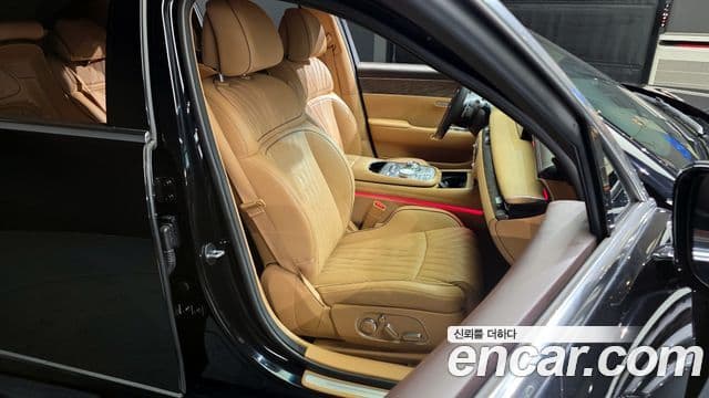 Genesis G90 (RS4) бензин 3.5 турбо AWD, 2023 12