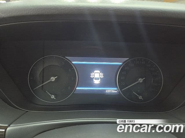 Genesis EQ900 Luxury, 2018 11