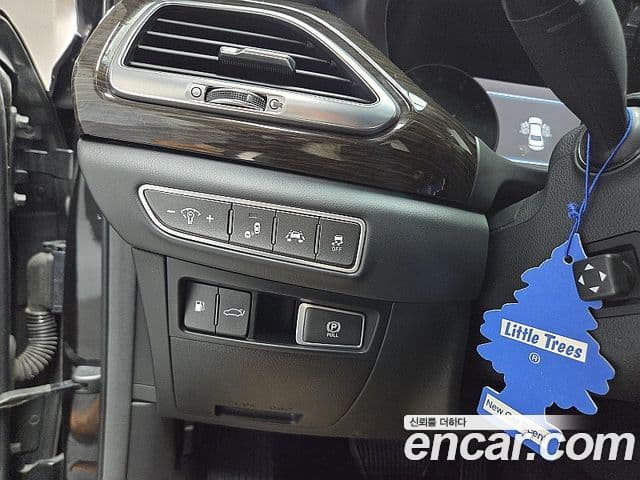 Genesis EQ900 Luxury, 2018 16