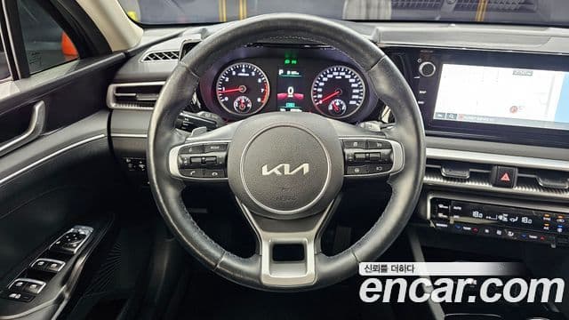 Kia K5 3세대 Prestige, 2022 13