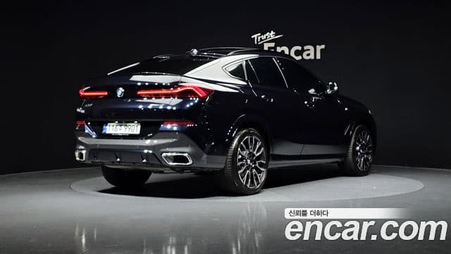 BMW X6 (G06) xDrive40i M Sport, 2025 2