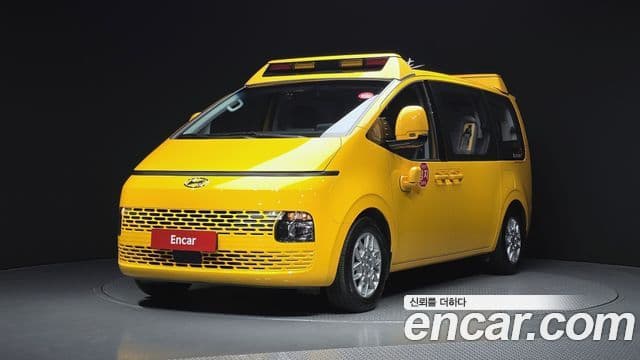 Hyundai Staria 15인승, 2022 1