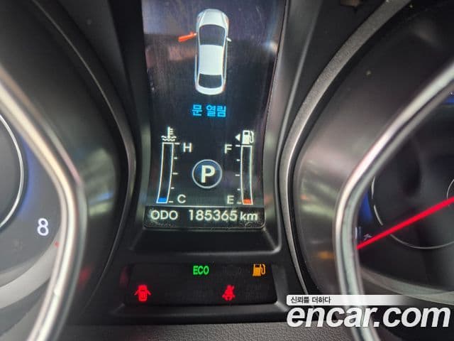 Hyundai Avante MD Premium, 2014 8