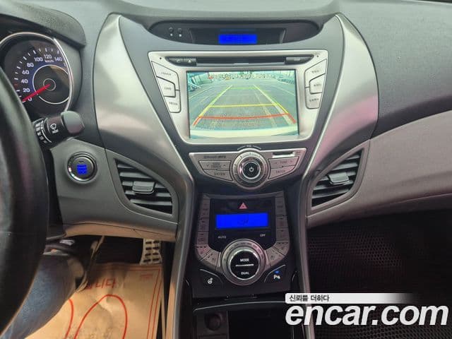 Hyundai Avante MD Premium, 2014 13