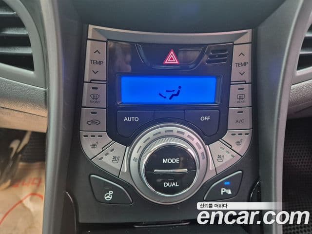 Hyundai Avante MD Premium, 2014 16