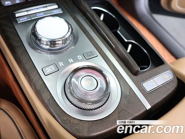 Genesis G80 (RG3) бензин 2.5 турбо 2WD, 2023 10