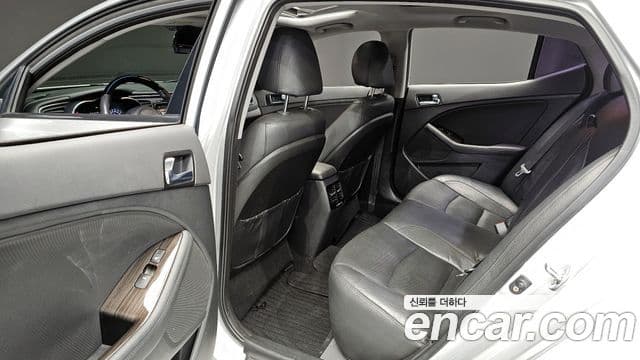 Kia The / новый New K5 Noblesse, 2014 10