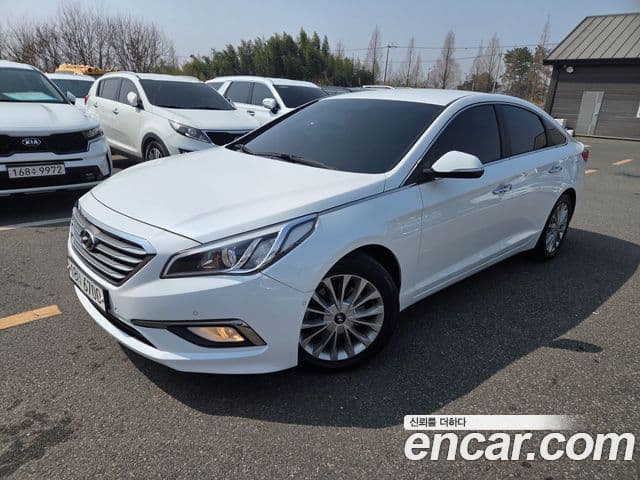 Hyundai LF Sonata LPI Modern(для людей с инвалидностью), 2015 1