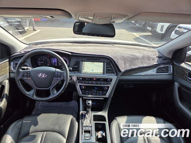 Hyundai LF Sonata LPI Modern(для людей с инвалидностью), 2015 6