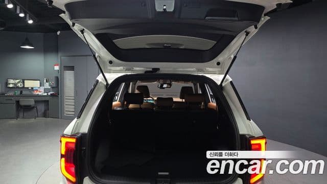 KG모빌리티(SsangYong) The / новый New Torres T5, 2025 20