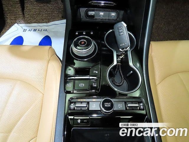 Kia K5 3세대 Signature, 2023 12