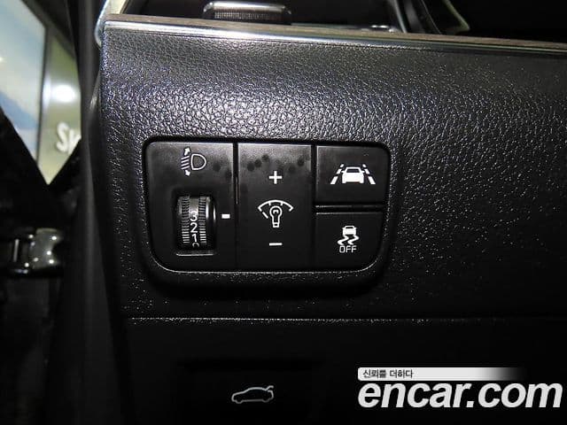 Kia K5 3세대 Signature, 2023 14