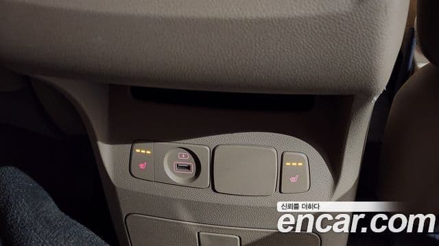 Kia The / новый New Carnival Prestige, 2019 16