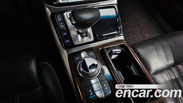 Genesis EQ900 Premium Luxury, 2016 9