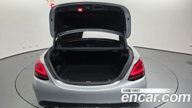 Mercedes-Benz C-класс W205 AMG Line, 2019 20