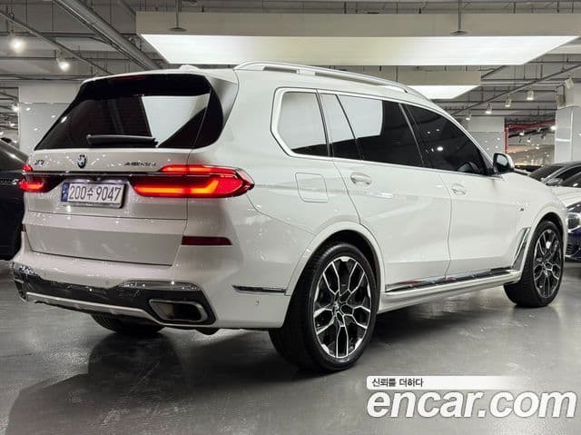 BMW X7 (G07) xDrive 40d M Sport 6인승, 2024 2