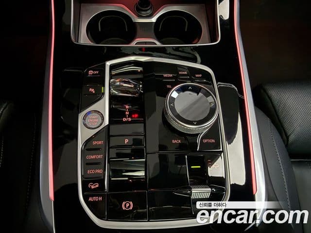 BMW X7 (G07) xDrive 40d M Sport 6인승, 2024 9