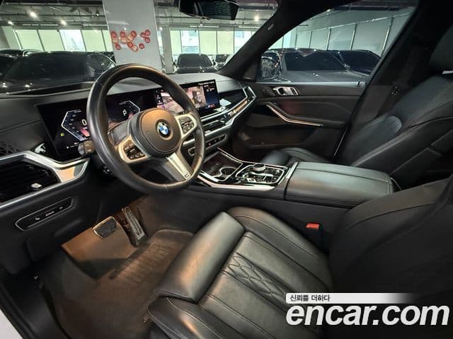 BMW X7 (G07) xDrive 40d M Sport 6인승, 2024 10
