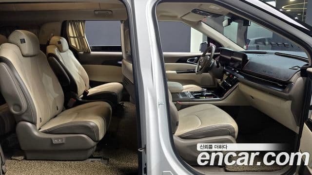 Kia Carnival 4세대 Signature, 2021 10