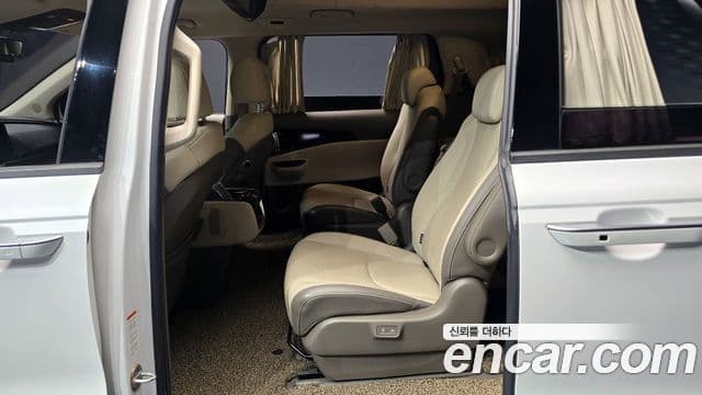 Kia Carnival 4세대 Signature, 2021 12