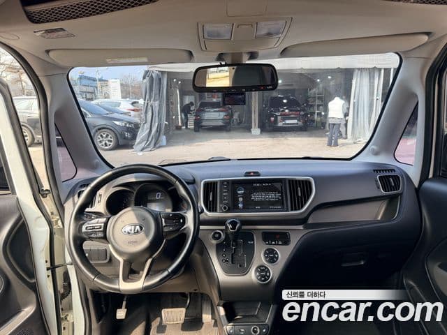 Kia The / новый New Ray Luxury, 2020 все фото