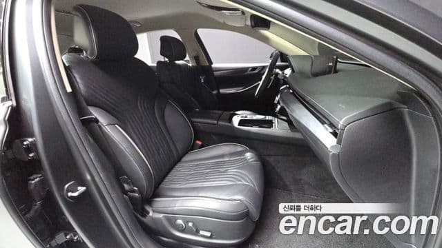 Genesis G80 (RG3) бензин 3.5 турбо AWD, 2021 11