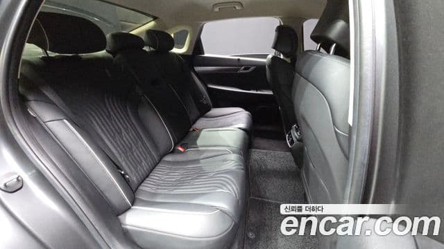 Genesis G80 (RG3) бензин 3.5 турбо AWD, 2021 12