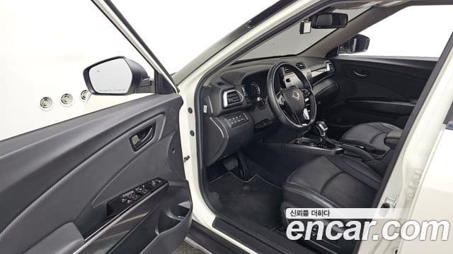 KG모빌리티(SsangYong) The / новый New Tivoli V7, 2024 10