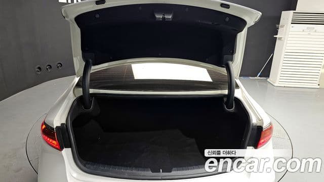 Kia All New K7 Prestige, 2019 20