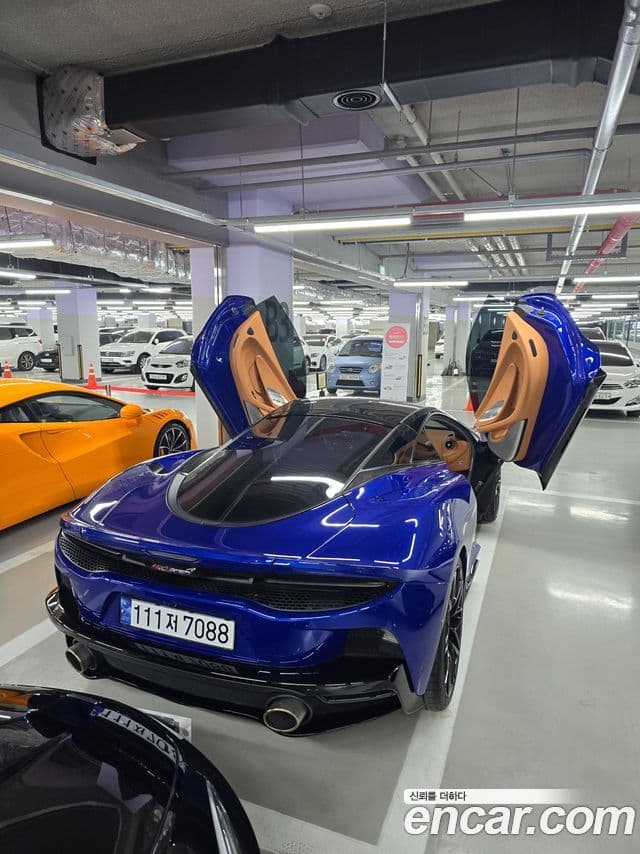 맥라렌 GT, 2023 11