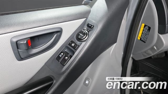 Hyundai Grand Starex Smart, 2018 18